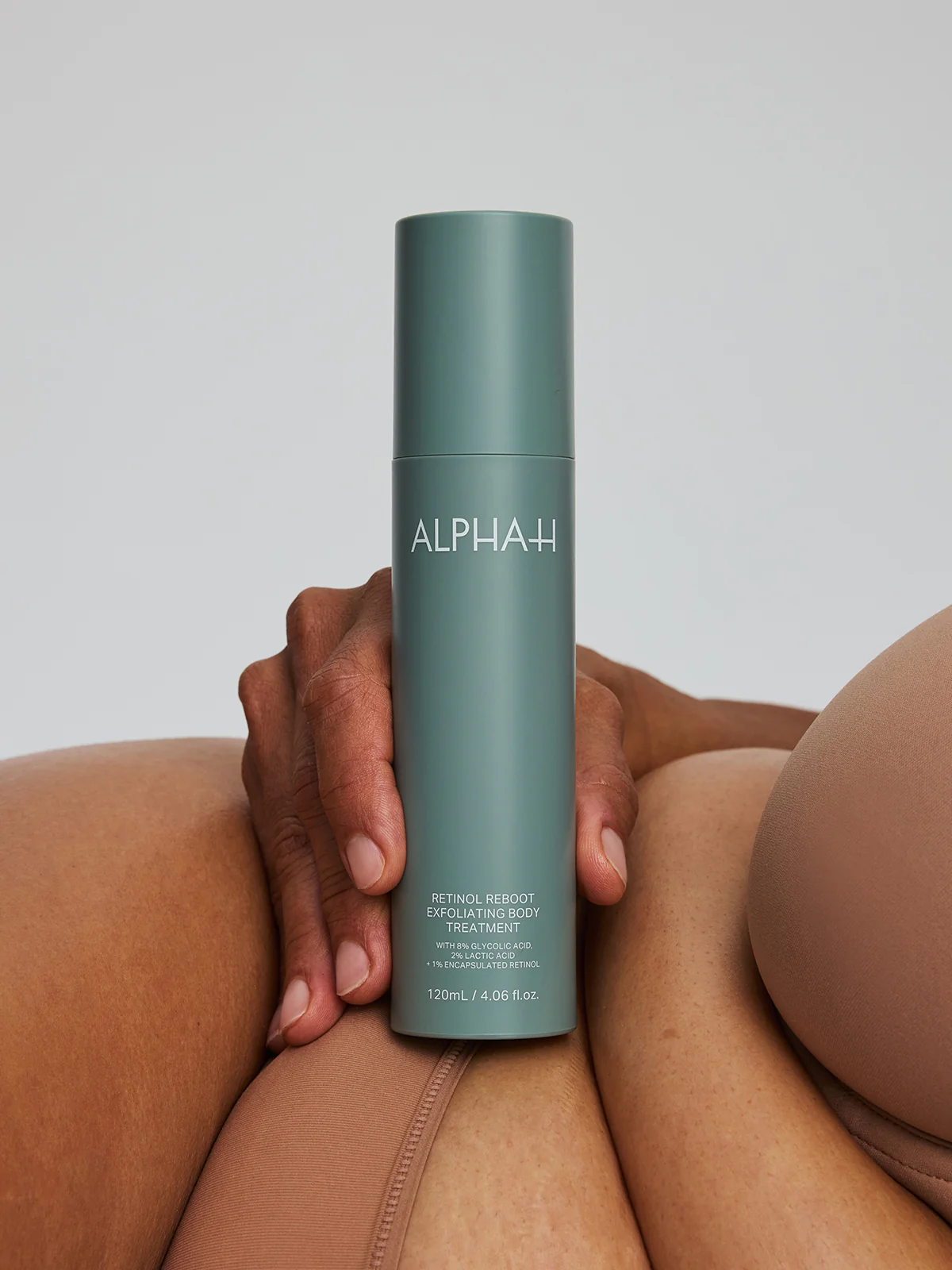 Retinol Reboot Exfoliating Body Treatment - Image 8